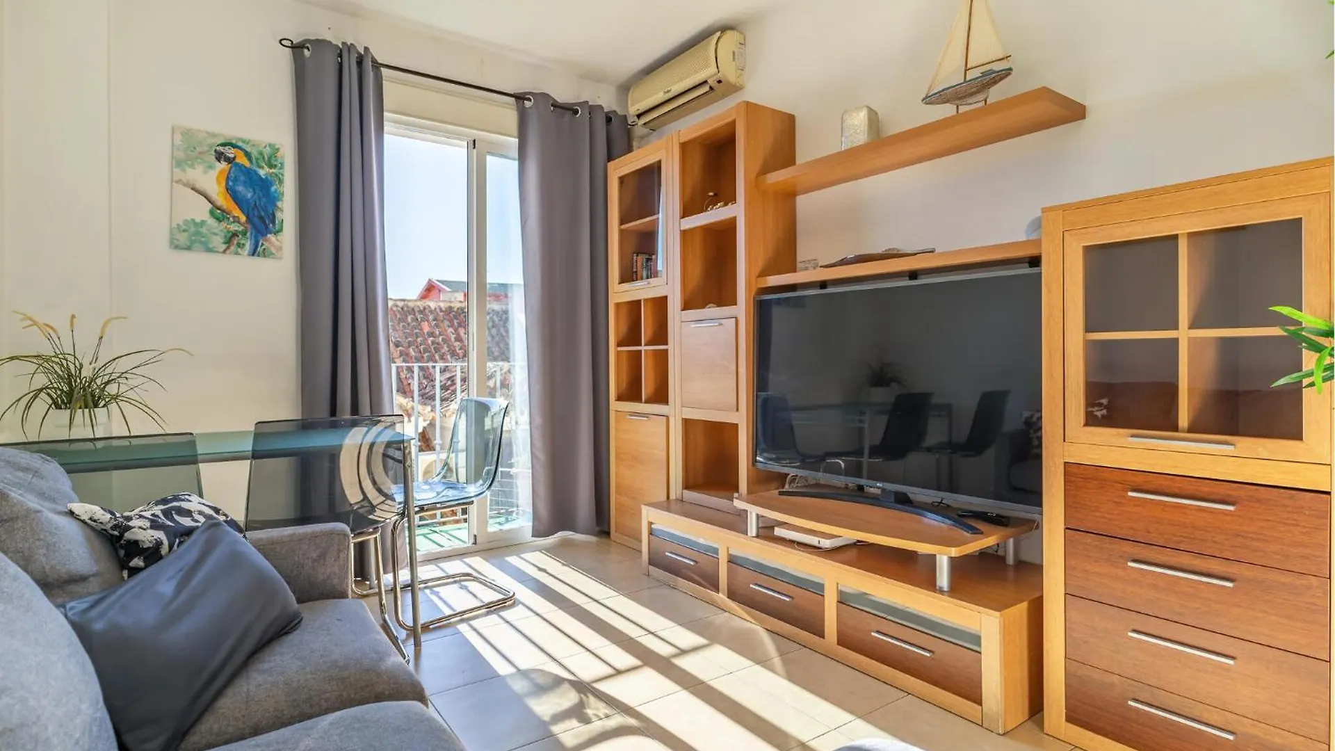 Gorgeous Apartment In Fuengirola With Wifi