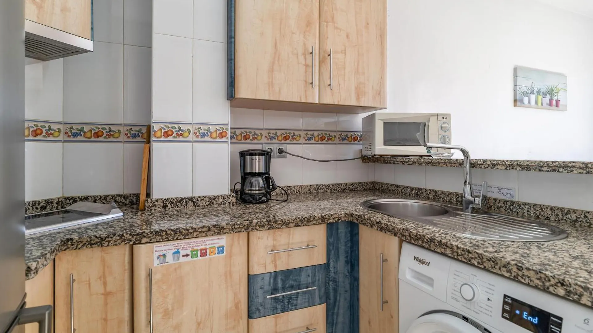 Gorgeous Apartment In Fuengirola With Wifi